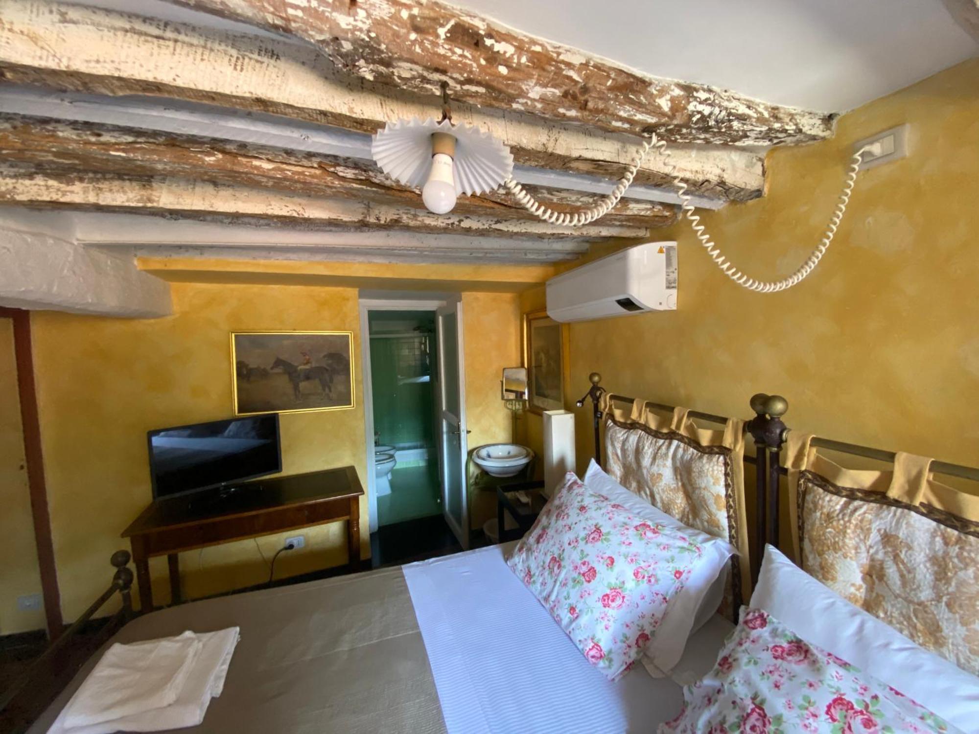 A O Soa B&B Savignone Exterior photo